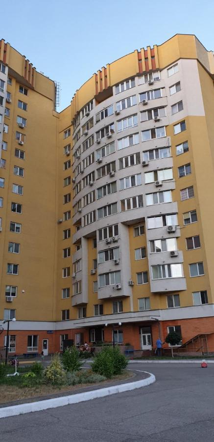Apartament Near Dnieper Çerkassi Dış mekan fotoğraf