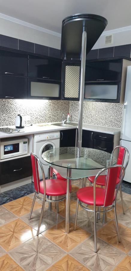 Apartament Near Dnieper Çerkassi Dış mekan fotoğraf