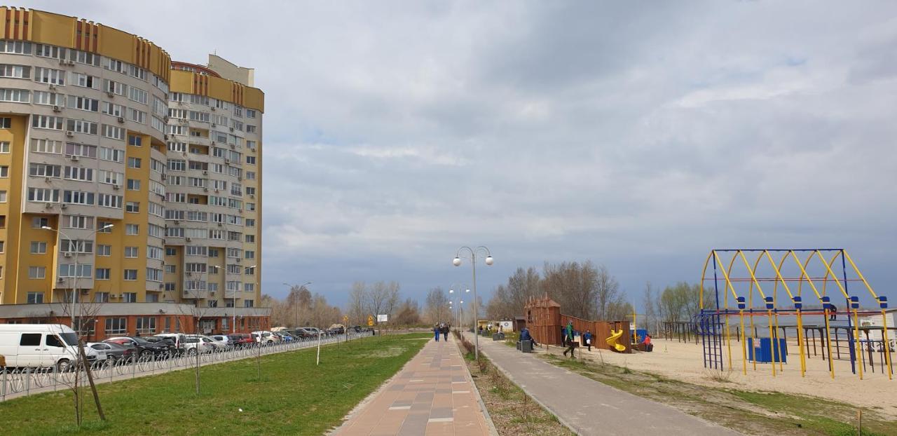 Apartament Near Dnieper Çerkassi Dış mekan fotoğraf